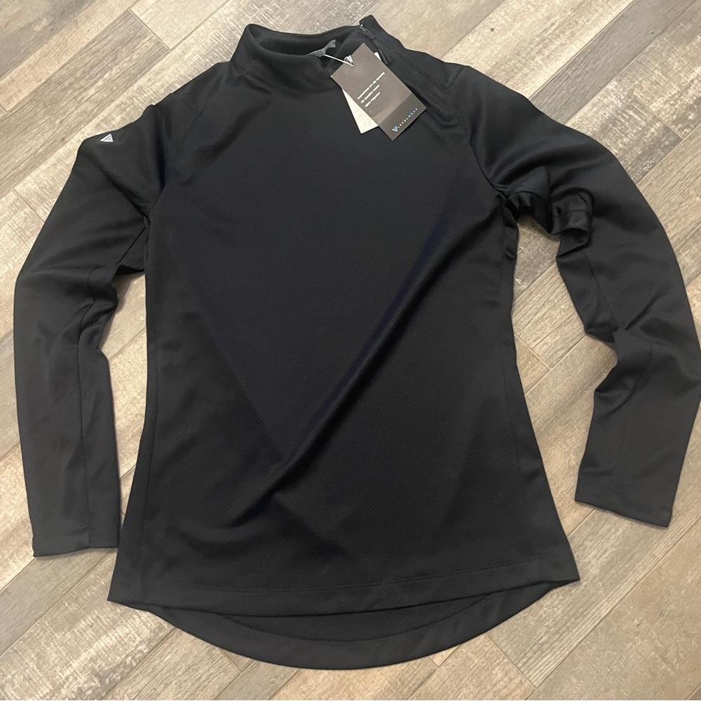Women's Black Long-Sleeve Performance Top
